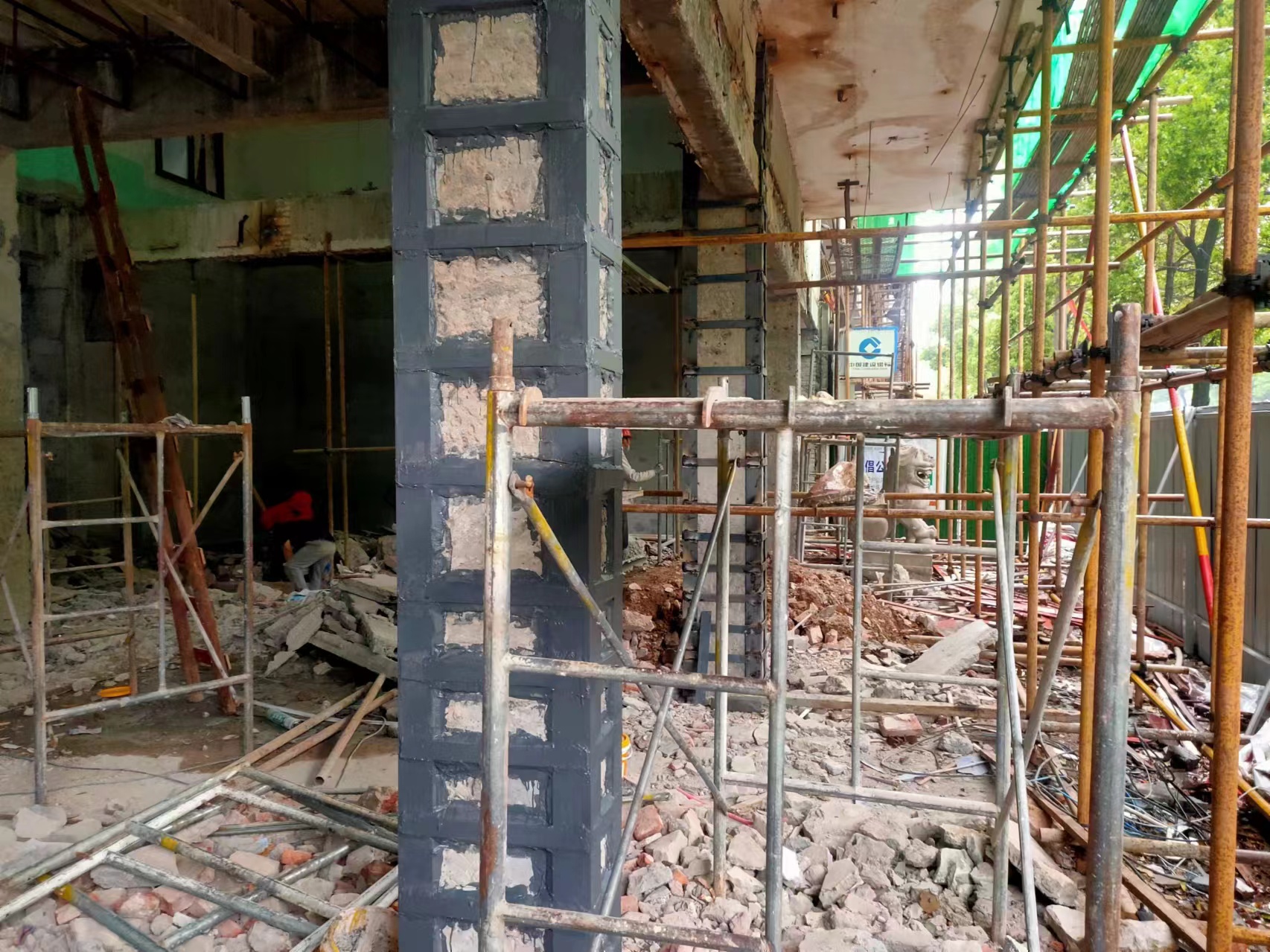 守護(hù)結(jié)構(gòu)安全，佛山南海區(qū)源泰建筑加固工程助力城市更新
